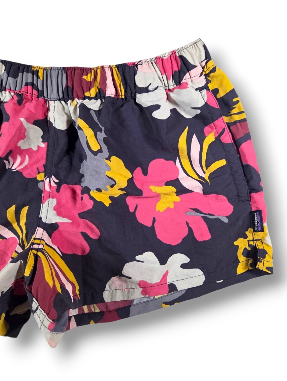 PATAGONIA Womens Barely Baggies Womens Shorts M Floral UPF 40 Outdoors Hike - Picture 3 of 8